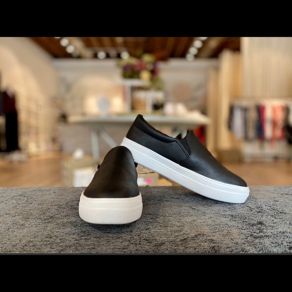 Soda Shoes - Soda double stacked sneakers!